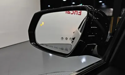 Genesis G80 2018, 90519 км, за 14781.53 USD - фото 29
