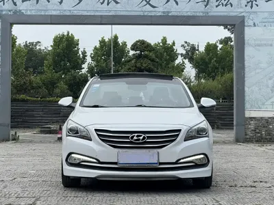Hyundai Mistra 2014, 60000 км, за 3807.03 USD