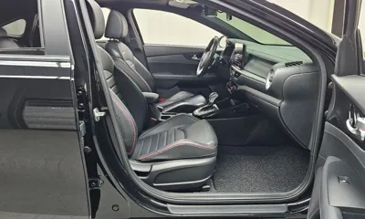 Kia K3 2022, 101393 км, за 11008.27 USD - фото 26