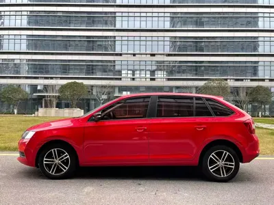 Skoda Rapid Spaceback 2018, 73000 км, за 4665.9 USD