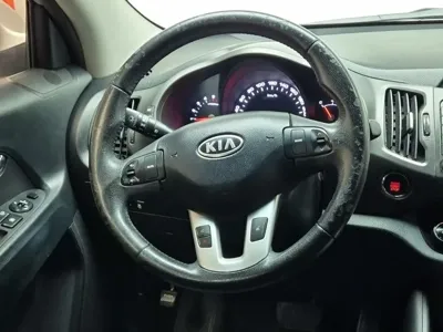 Kia Sportage 2011, 145748 км, за 3496.83 USD - фото 9