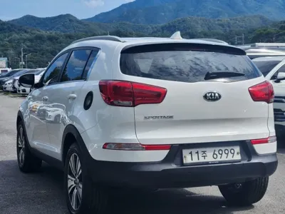 Kia Sportage 2016, 132746 км, за 4529.34 USD