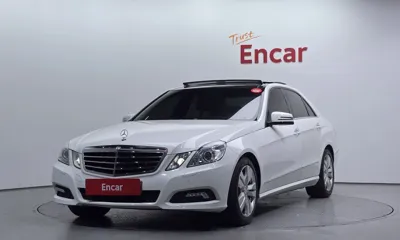Mercedes-Benz E-Class · 2010 год