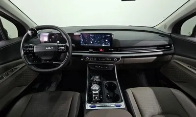 Kia Canival 2025, 4617 км, за 29735.07 USD - фото 7