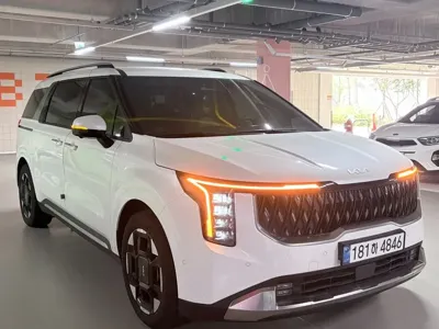 Kia Canival 2025, 6730 км, за 24052.52 USD