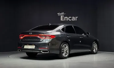 Hyundai Grandeur 2018, 123755 км, за 5907.84 USD
