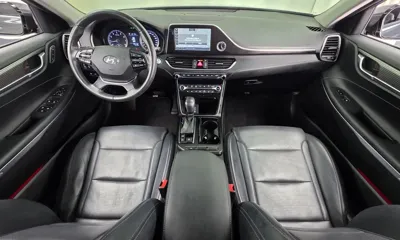 Hyundai Grandeur 2018, 123755 км, за 5907.84 USD - фото 7