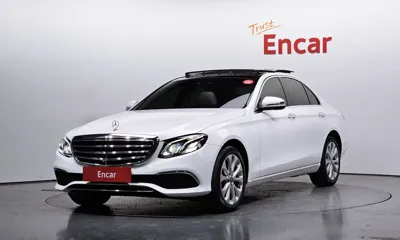Mercedes-Benz E-Class · 2017 год