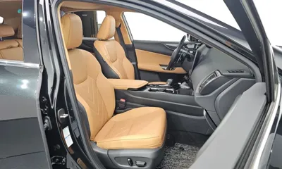 Lexus NX 2023, 30622 км, за 37068.42 USD - фото 11