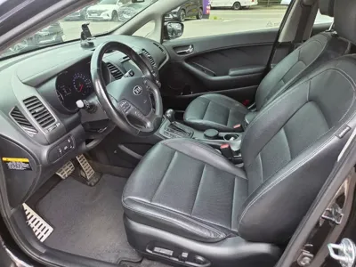 Kia K3 2013, 143083 км, за 3250.82 USD - фото 16