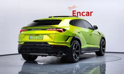 Lamborghini Urus 2024, 9163 км, за 235986.42 USD