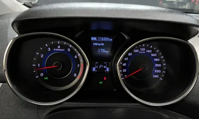 Hyundai Avante 2012, 116306 км, за 3413.42 USD - фото 8