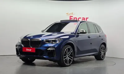 BMW X5 · 2020 год