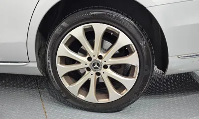 Mercedes-Benz E-Class 2017, 120884 км, за 13128.53 USD - фото 21