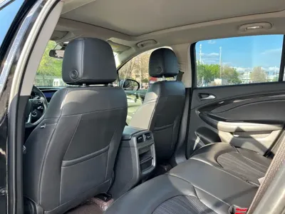 Buick Envision Plus 2022, 54000 км, за 12036.26 USD - фото 8