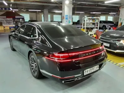 Genesis G90 2022, 33762 км, за 7634.85 USD