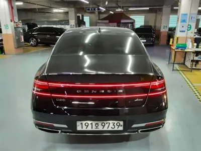 Genesis G90 2022, 33762 км, за 7634.85 USD