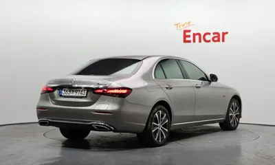 Mercedes-Benz E-Class 2021, 58829 км, за 23459.83 USD