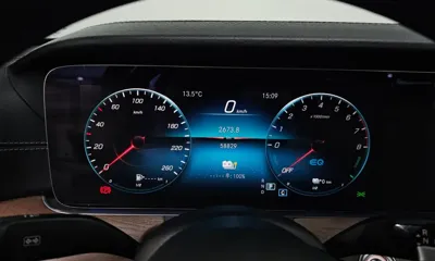 Mercedes-Benz E-Class 2021, 58829 км, за 23459.83 USD - фото 8