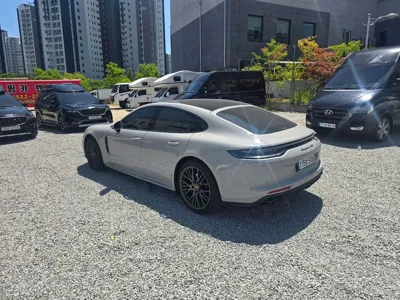 Porsche Panamera 2022, 11900 км, за 90553.79 USD - фото 7