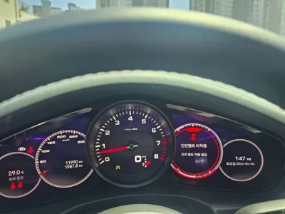 Porsche Panamera 2022, 11900 км, за 90553.79 USD - фото 9
