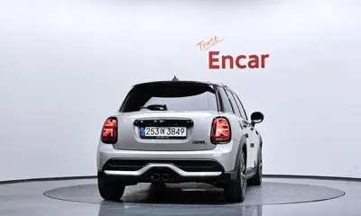 MINI Cooper 2022, 40064 км, за 14375.74 USD
