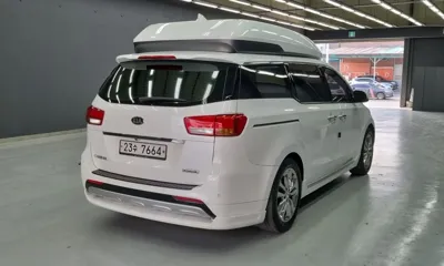 Kia Canival 2017, 83000 км, за 12552.89 USD