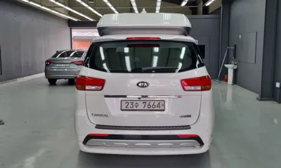 Kia Canival 2017, 83000 км, за 12552.89 USD