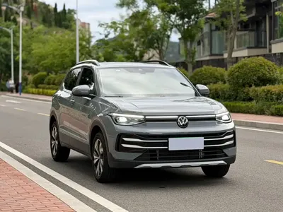 Volkswagen Tharu 2026, 5000 км, за 14643.31 USD