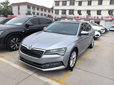 Skoda Superb · 2020 год