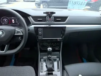 Skoda Superb 2020, 116100 км, за 8754.98 USD - фото 13