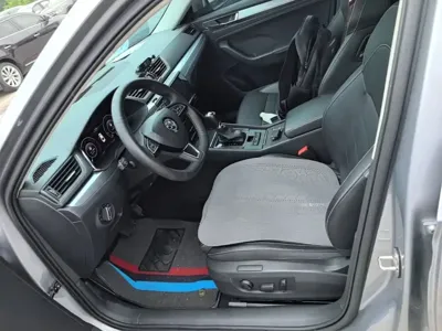 Skoda Superb 2020, 116100 км, за 8754.98 USD - фото 15