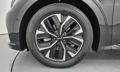 Kia EV6 2022, 59676 км, за 23135.92 USD
