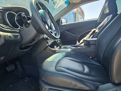 Kia K5 2011, 162182 км, за 2535.27 USD