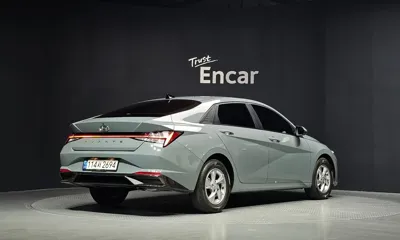 Hyundai Avante 2021, 25156 км, за 10749.19 USD