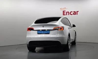 Tesla Model Y 2021, 178671 км, за 20277.01 USD