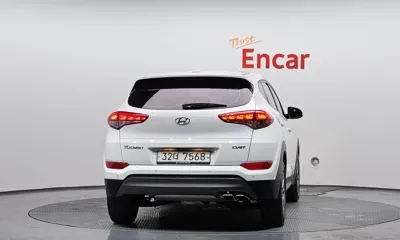 Hyundai Tucson 2016, 123952 км, за 7100.98 USD