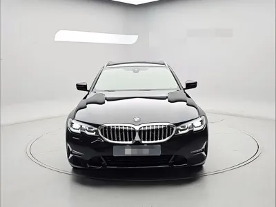 BMW 3-Series · 2021 год