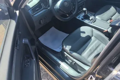 Volkswagen Passat 2016, 156700 км, за 11058 USD - фото 18