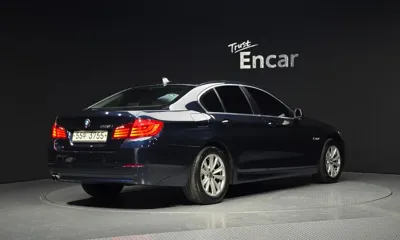 BMW 5-Series 2010, 126783 км, за 3973.51 USD