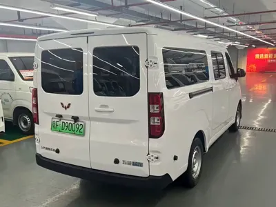 Wuling Yangguang 2025, 35000 км, за 11297.49 USD - фото 9