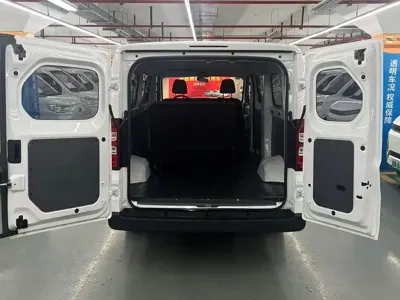 Wuling Yangguang 2025, 35000 км, за 11297.49 USD - фото 11