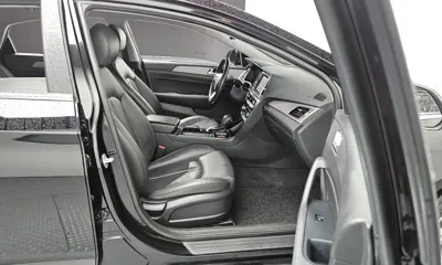 Hyundai Sonata 2019, 78440 км, за 8515.89 USD - фото 12