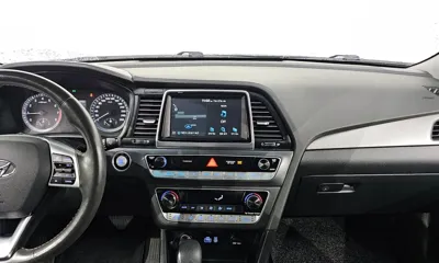 Hyundai Sonata 2019, 78440 км, за 8515.89 USD - фото 18