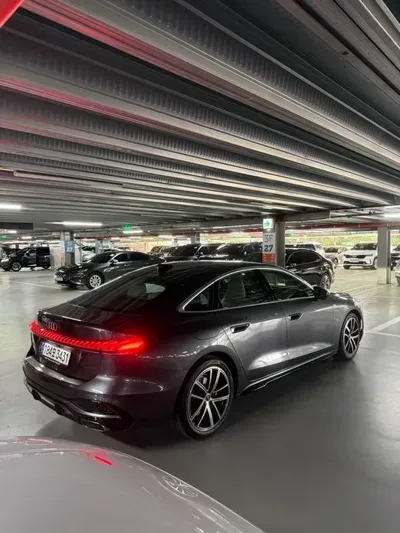 Audi A5 2025, 658 км, за 41314.15 USD