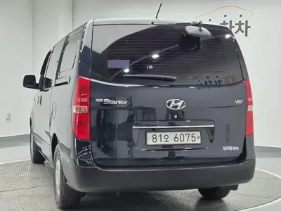 Hyundai Starex 2019, 64896 км, за 8652.1 USD