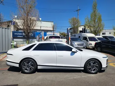 Hyundai Grandeur 2023, 71222 км, за 21172.65 USD