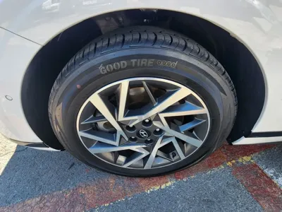 Hyundai Grandeur 2023, 71222 км, за 21142.36 USD - фото 20