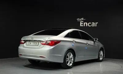 Hyundai Sonata 2010, 135012 км, за 2637.5 USD