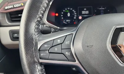 Renault-KoreaSamsung Captur 2020, 82142 км, за 8218.48 USD - фото 17